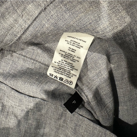 Theory Denim Light JCKT/Long Sleeve Bluet Melange Eco Sharkskin Top. Size S NWT - Picture 14 of 15